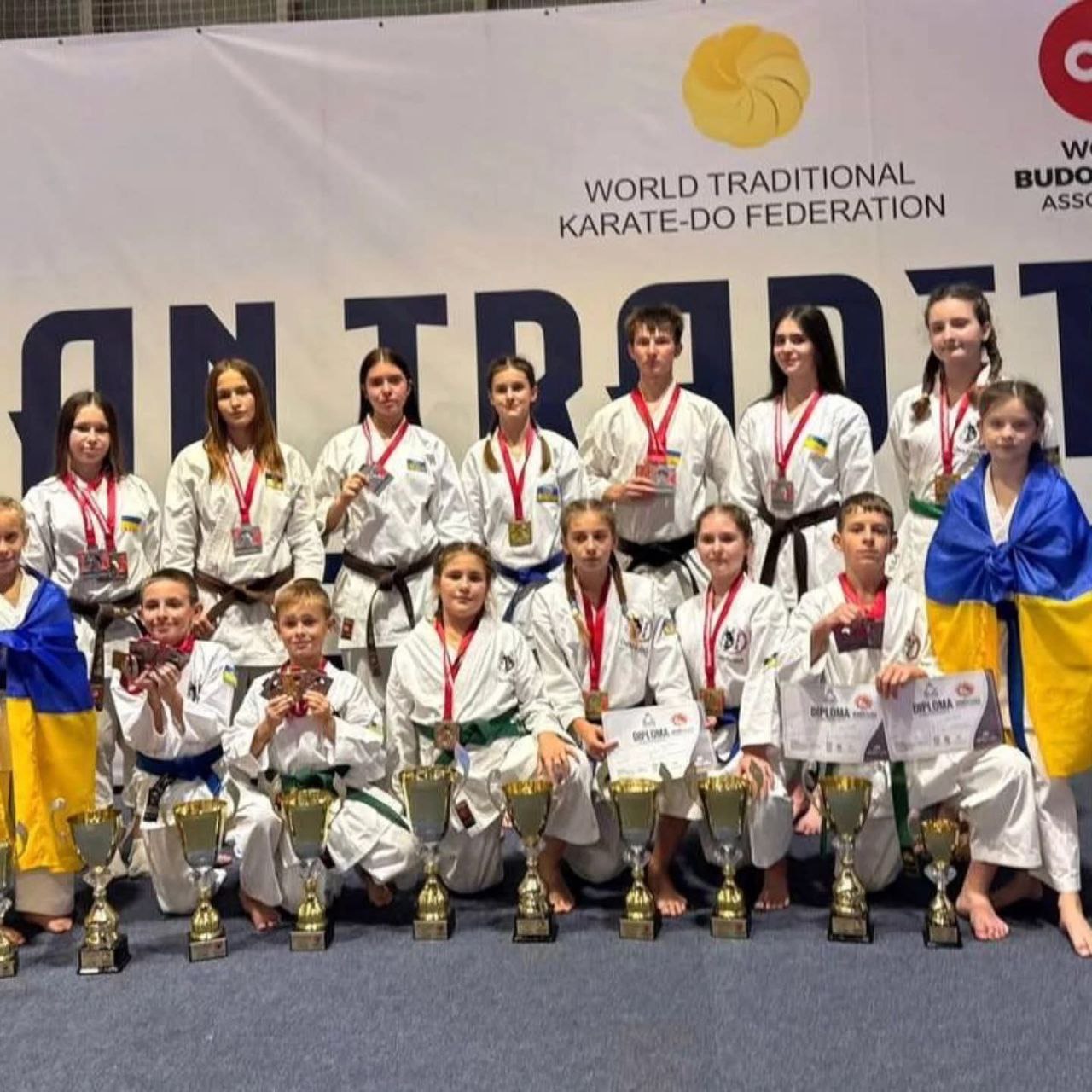 🇺🇦Юні спортсмени Одещини підкорили Чемпіонат Європи з традиційного карате🥋