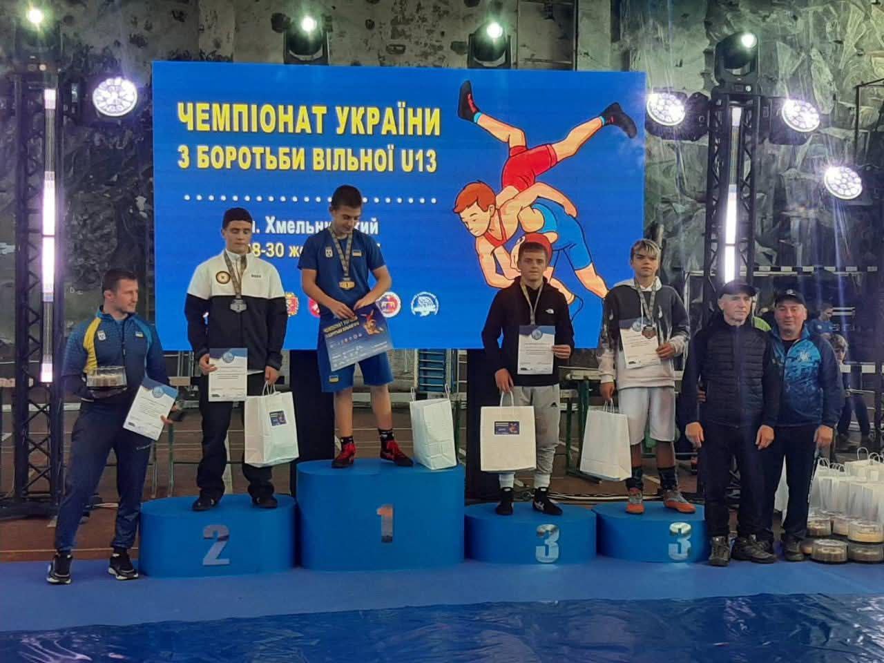 🤼‍♂️З боротьбою в серці: юні спортсмени Одещини підкорили Україну!🇺🇦