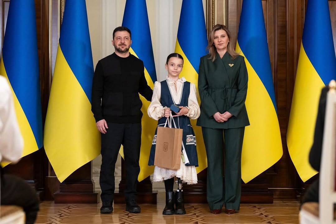 Двоє юних героїв з Одещини, Марк Аветікян та Олександра Паскаль, стали лауреатами медалі Президента України «Майбутнє України»