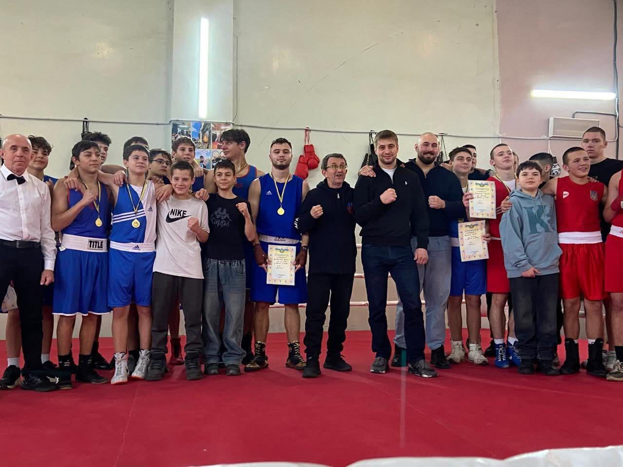 🥊У Березівському районі вперше відбувся новорічний турнір з боксу