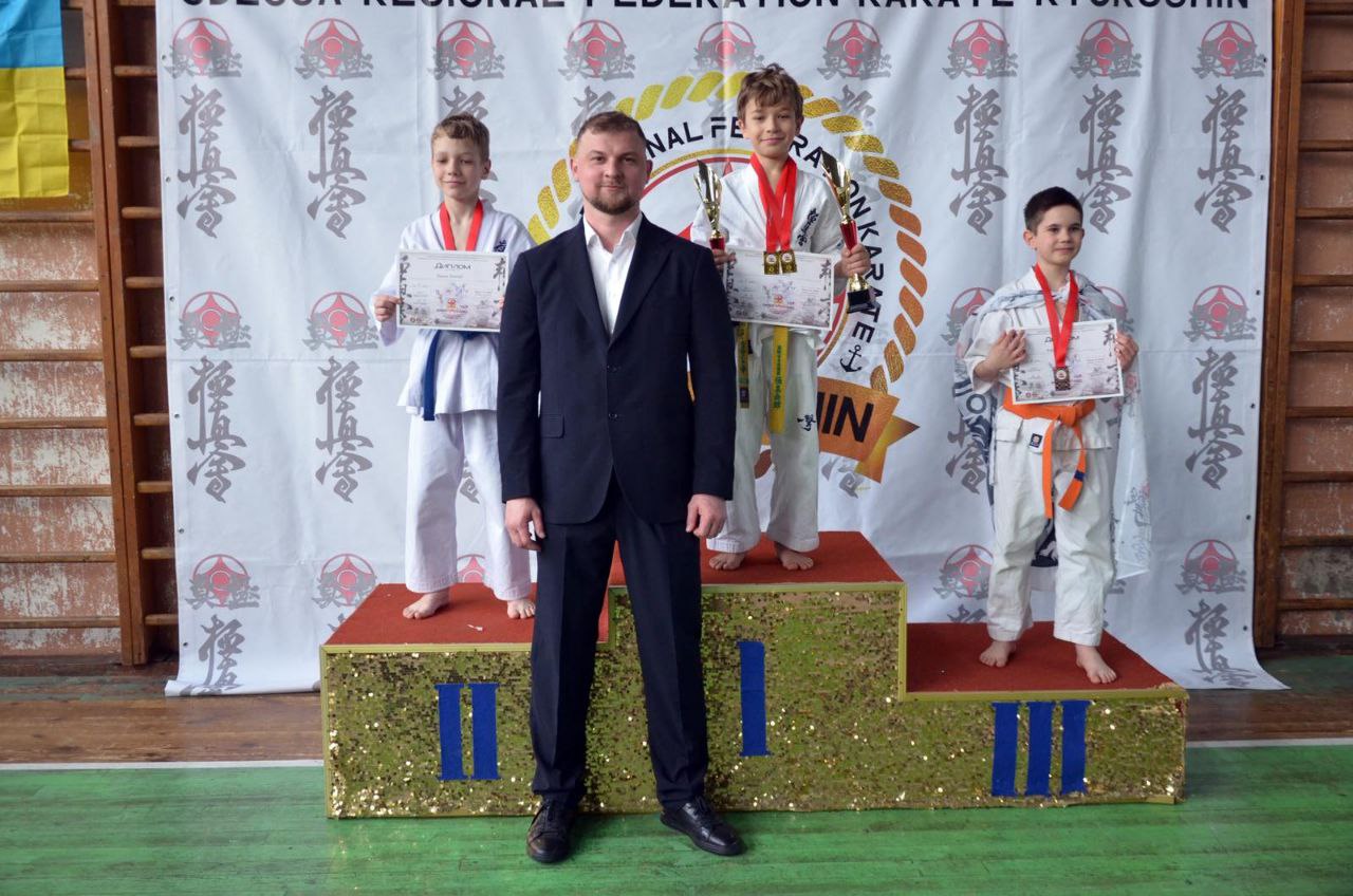 🥋В Одесі визначили найсильніших: понад 200 каратистів змагалися за путівки на чемпіонат України🇺🇦