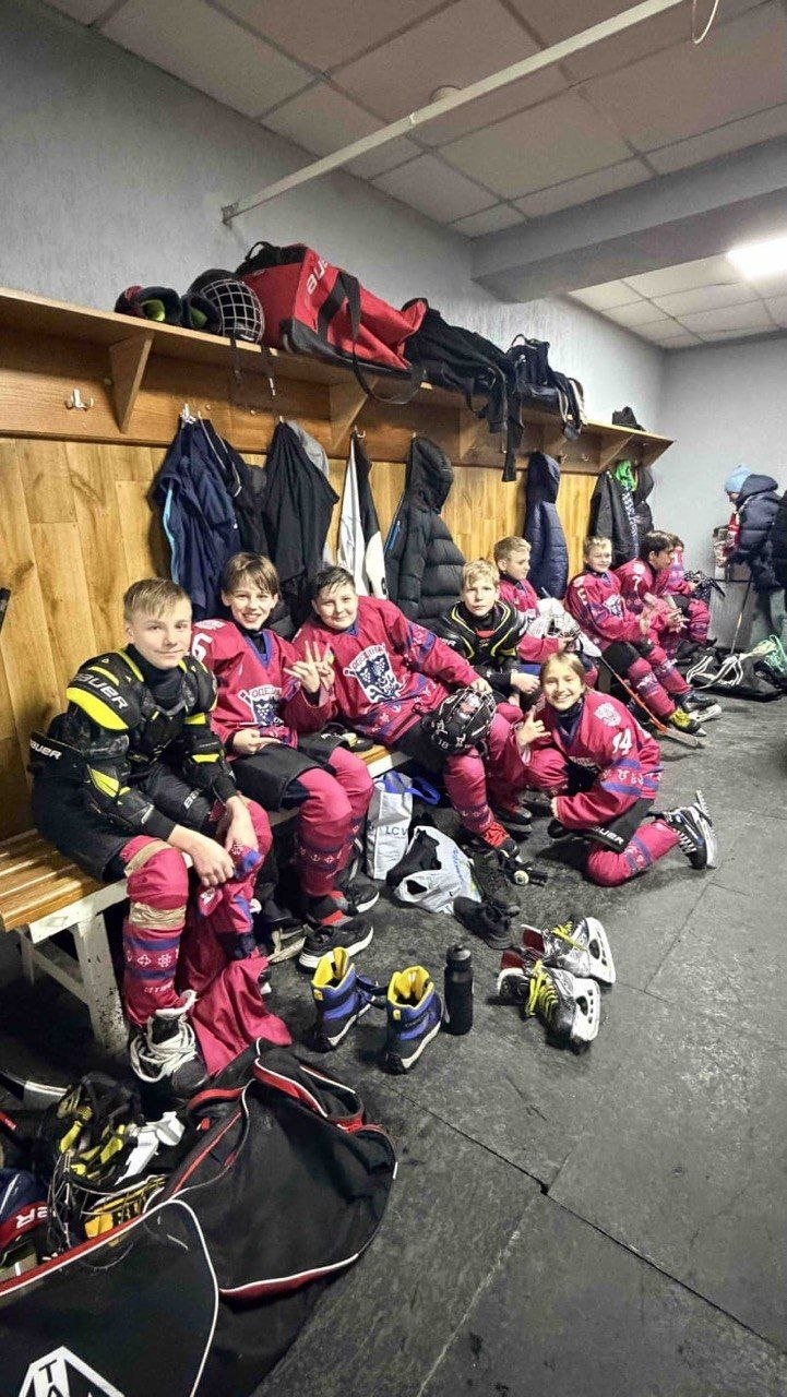 🏒”ОДЕЩИНА U13″ – ЧЕМПІОНИ РЕГУЛЯРНОГО СЕЗОНУ ВИЩОЇ ЛІГИ! 🥇💙💛